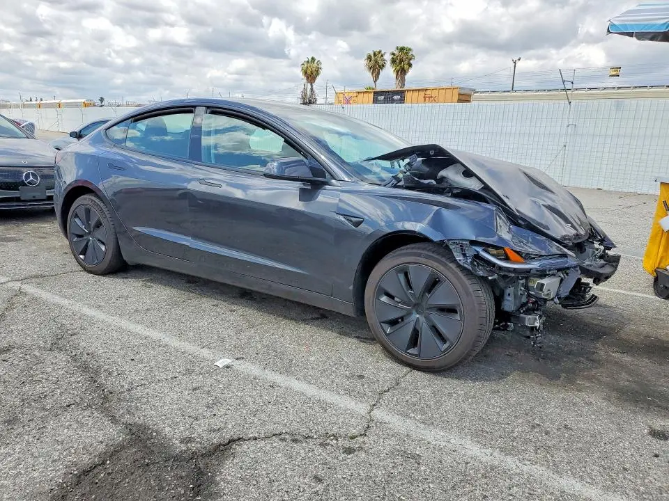 2025 TESLA MODEL 3   