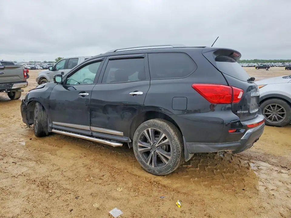 2017 NISSAN PATHFINDER PLATINUM  