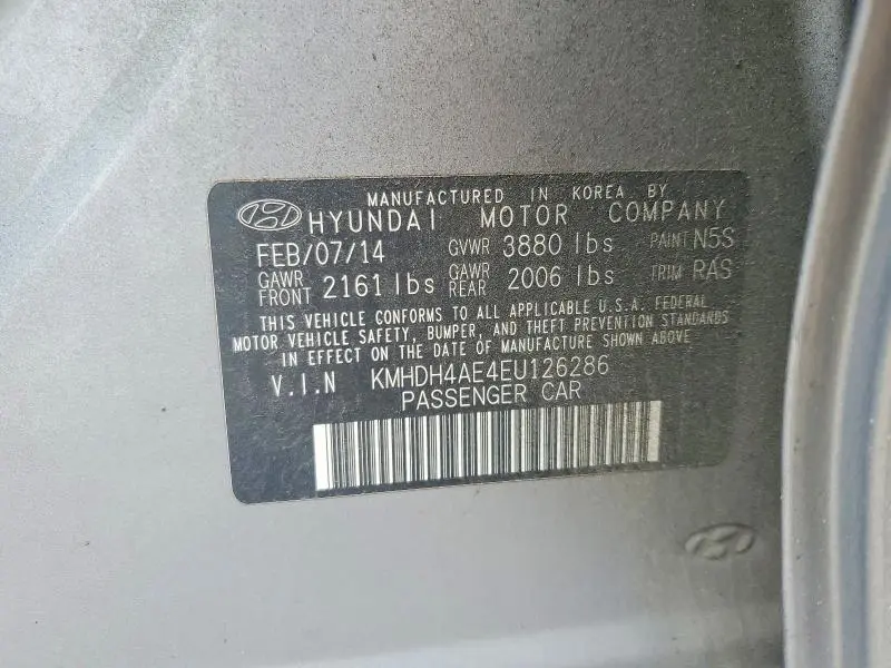 2014 HYUNDAI ELANTRA SE  