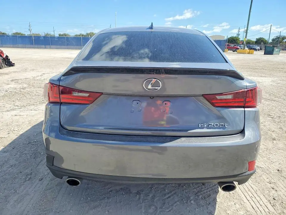 2016 LEXUS IS 200T  
