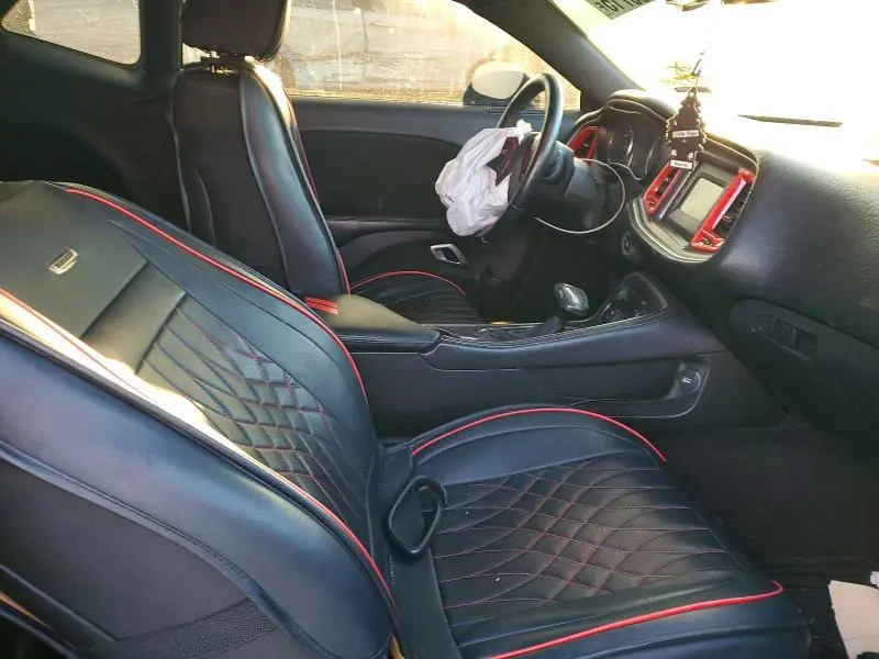 2017 DODGE CHALLENGER SXT  