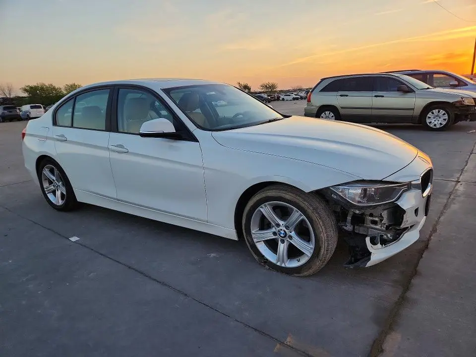 2014 BMW 328   