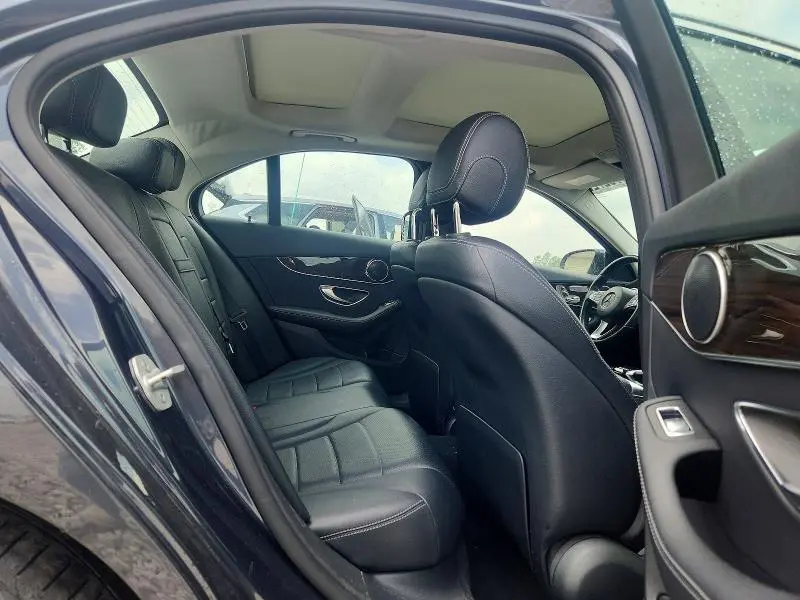 2016 MERCEDES-BENZ C 300  