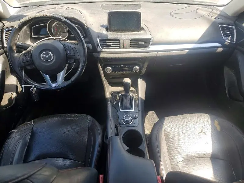 2016 MAZDA MAZDA3   