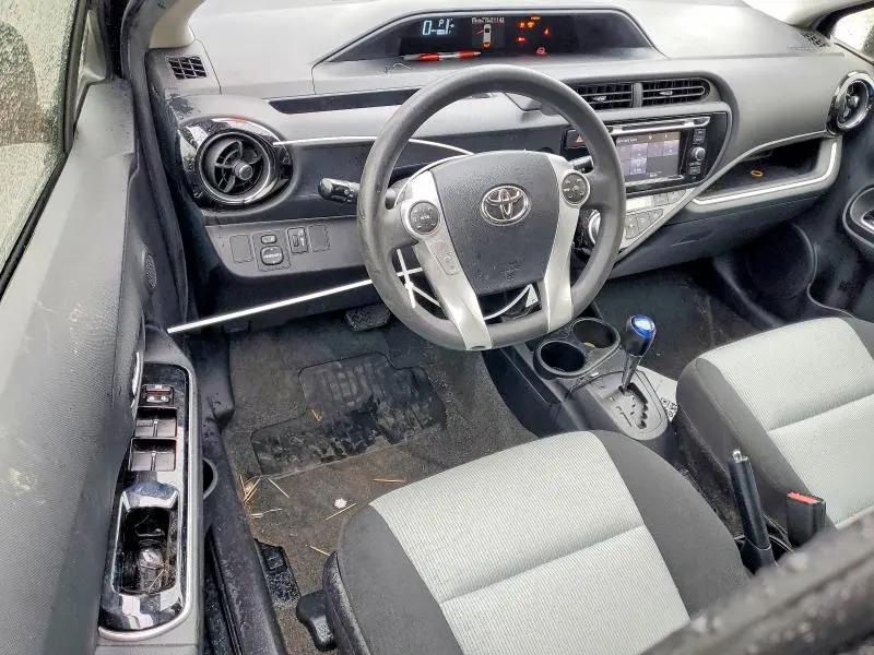 2015 TOYOTA PRIUS C TWO  