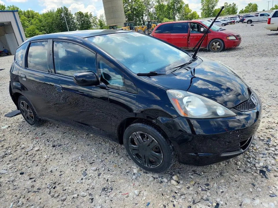 2010 HONDA FIT   