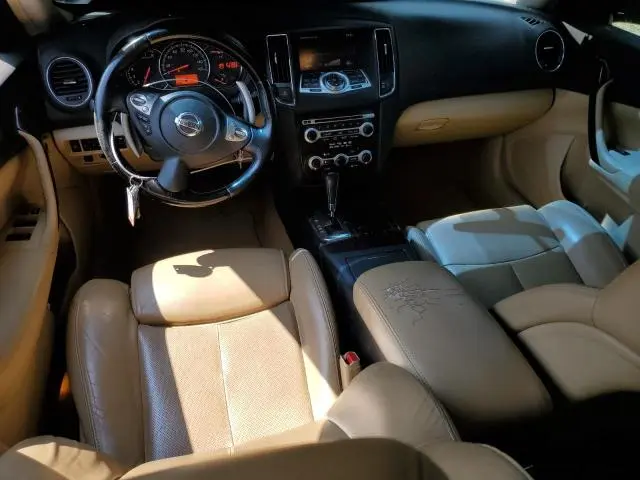 2010 NISSAN MAXIMA S  