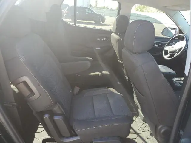 2021 CHEVROLET TRAVERSE LT  