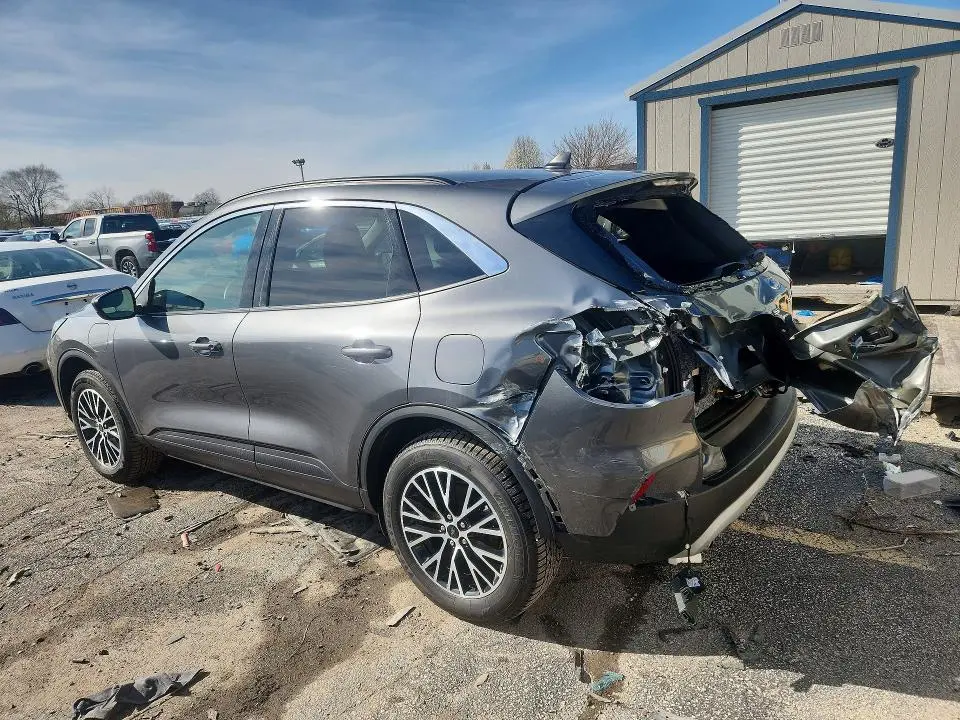 2024 FORD ESCAPE   