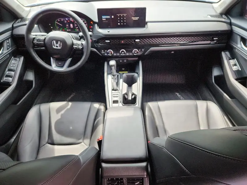 2025 HONDA ACCORD TOURING HYBRID  