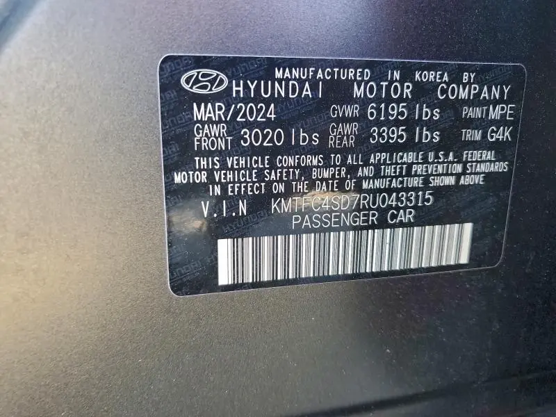 2024 GENESIS G90   