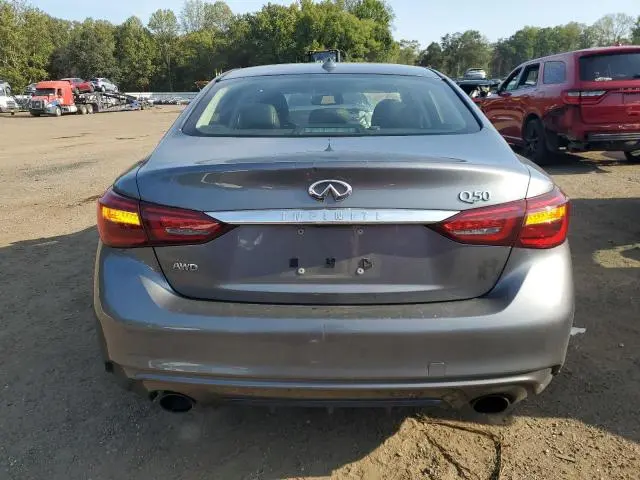 2018 INFINITI Q50 LUXE  