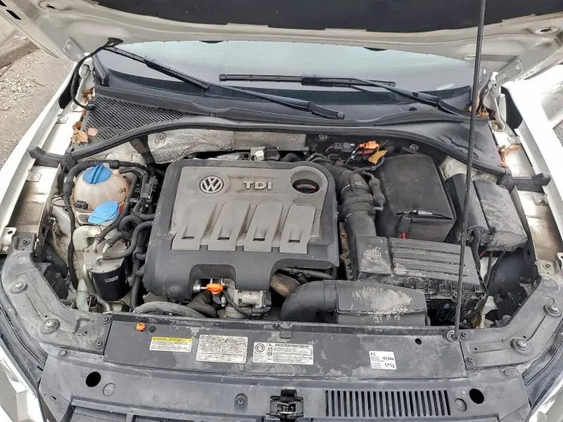 2013 VOLKSWAGEN PASSAT SEL  