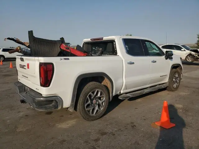 2022 GMC SIERRA K1500 SLT  