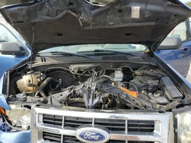 2010 FORD ESCAPE XLT  