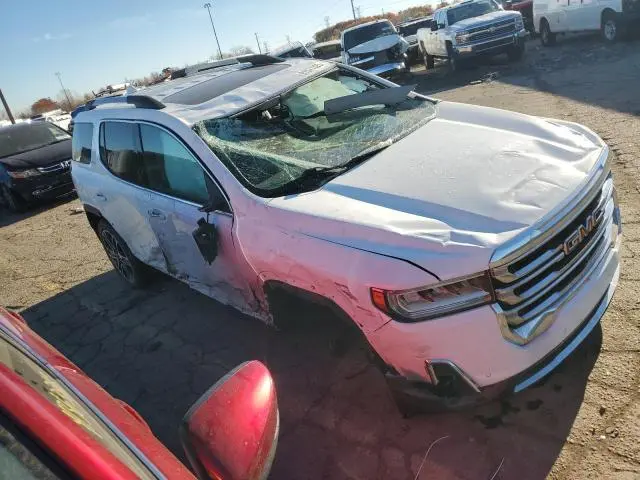 2022 GMC ACADIA SLT  