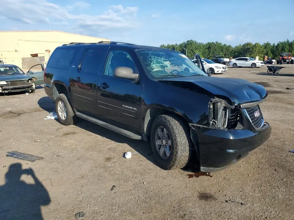 2013 GMC YUKON XL K1500 SLT  