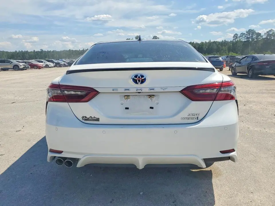 2022 TOYOTA CAMRY XSE  