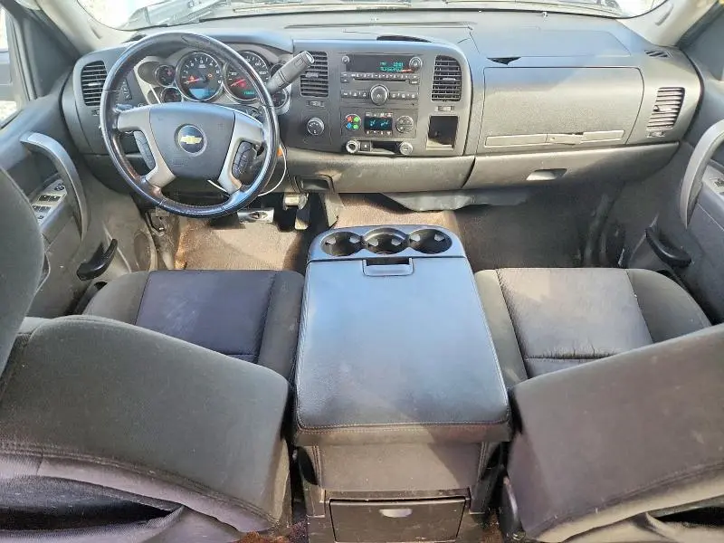 2010 CHEVROLET SILVERADO K1500 LT  