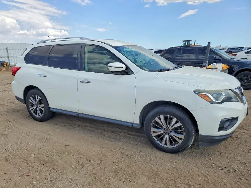 2018 NISSAN PATHFINDER SL  