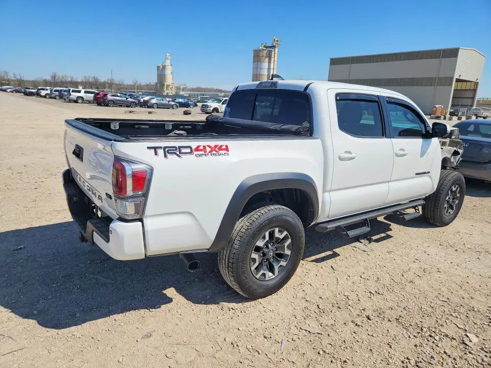 2021 TOYOTA TACOMA TRD OFF-ROAD  