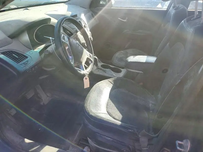 2012 HYUNDAI TUCSON GLS  