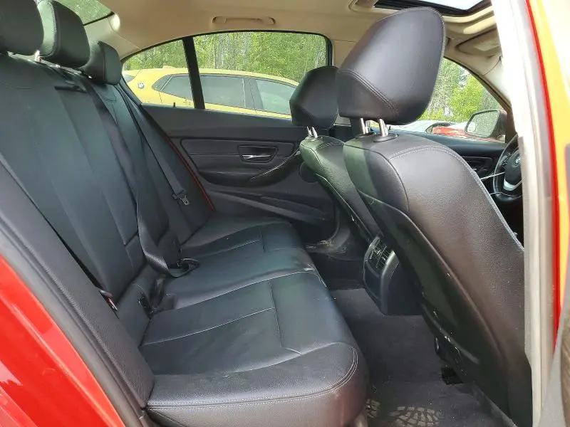 2013 BMW 320 I  