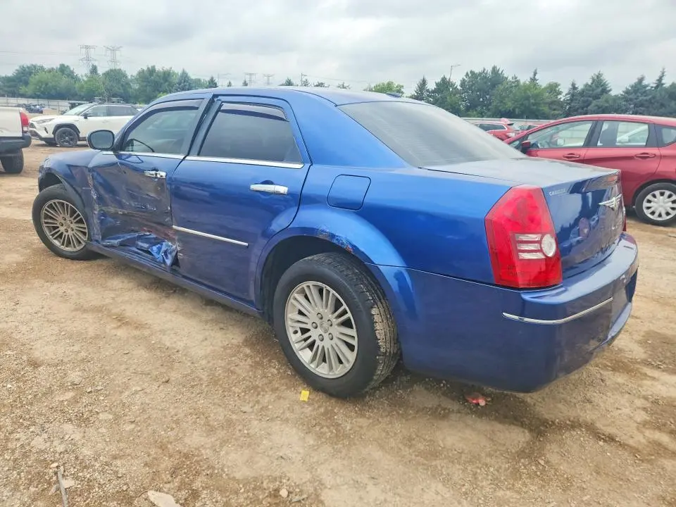2010 CHRYSLER 300 TOURING  