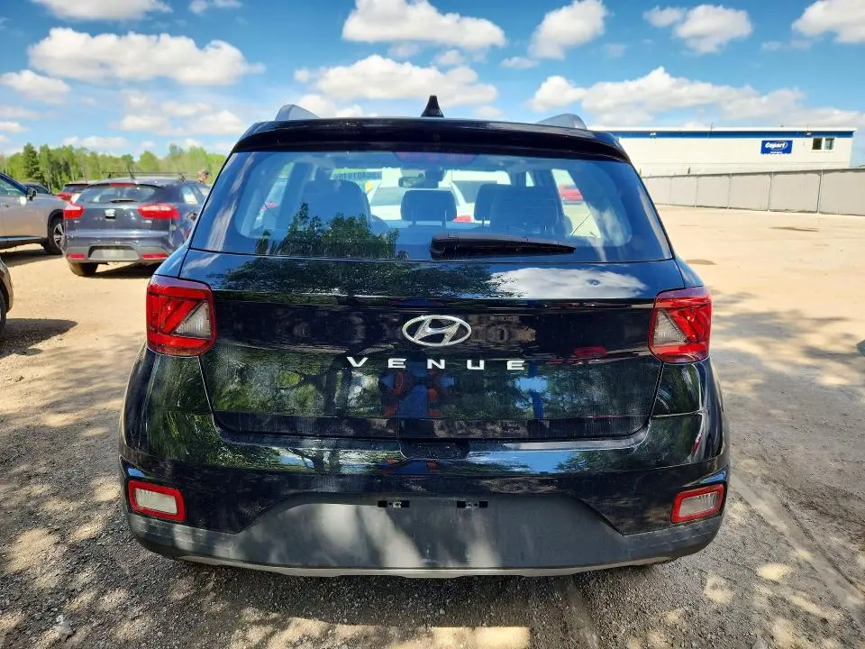 2022 HYUNDAI VENUE SEL  