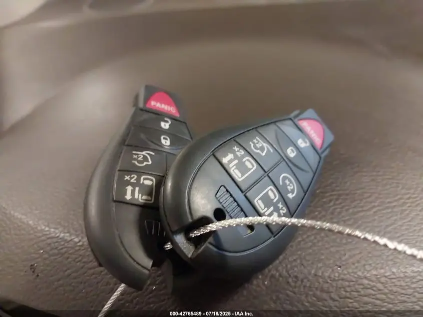2016 CHRYSLER TOWN & COUNTRY TOURING-L