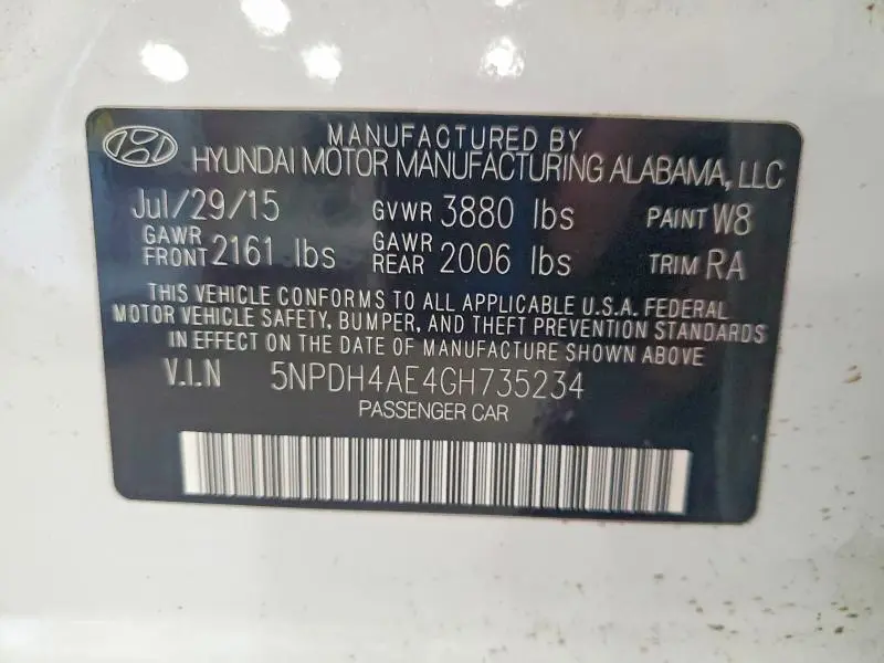 2016 HYUNDAI ELANTRA SE  