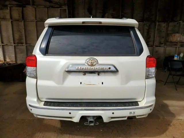 2010 TOYOTA 4RUNNER SR5  