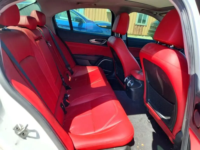 2019 ALFA ROMEO GIULIA   