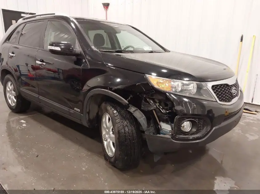 2011 KIA SORENTO LX