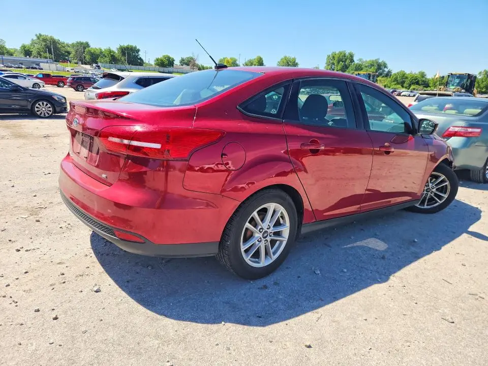 2017 FORD FOCUS SE  