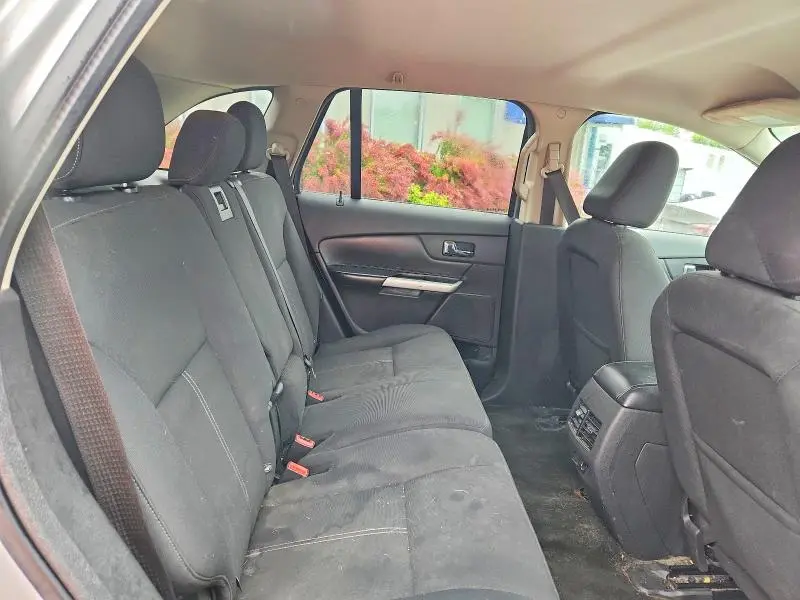 2011 FORD EDGE SE  