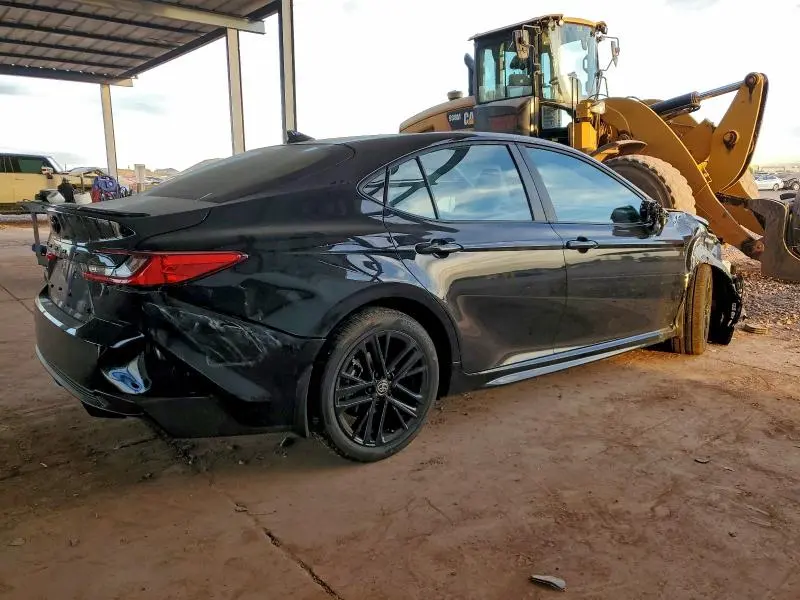 2025 TOYOTA CAMRY XSE  