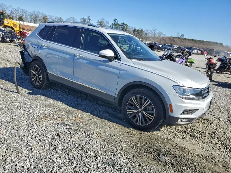 2019 VOLKSWAGEN TIGUAN SE  