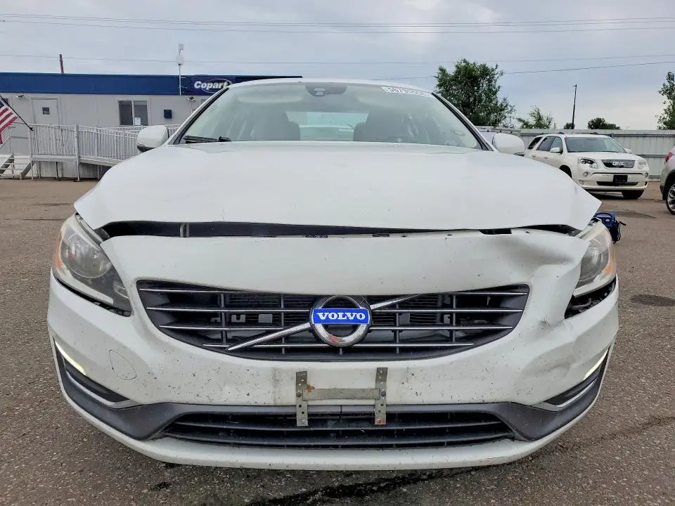 2015 VOLVO S60 PREMIER  