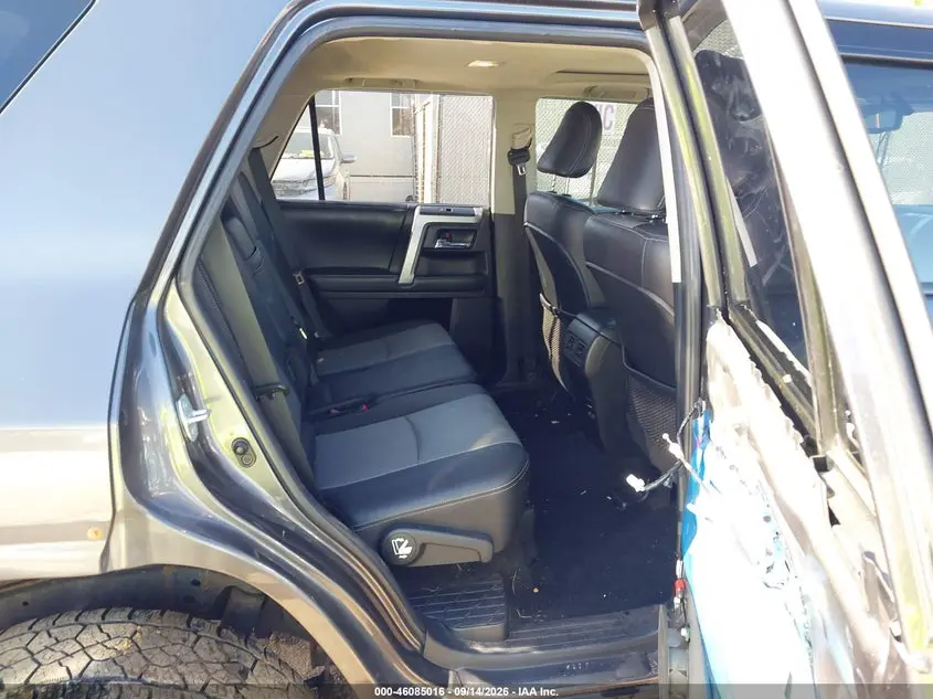 2015 TOYOTA 4RUNNER SR5 PREMIUM