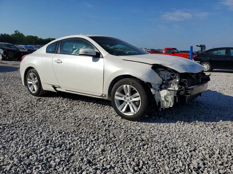 2013 NISSAN ALTIMA S  