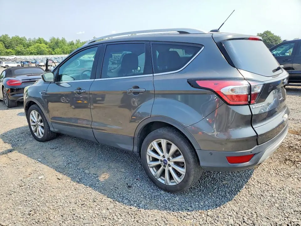 2017 FORD ESCAPE TITANIUM  
