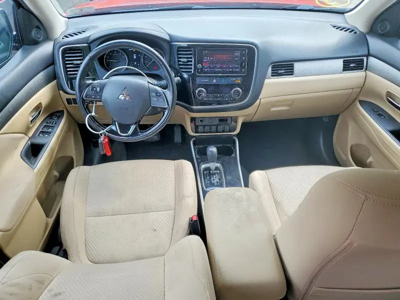 2018 MITSUBISHI OUTLANDER SE  