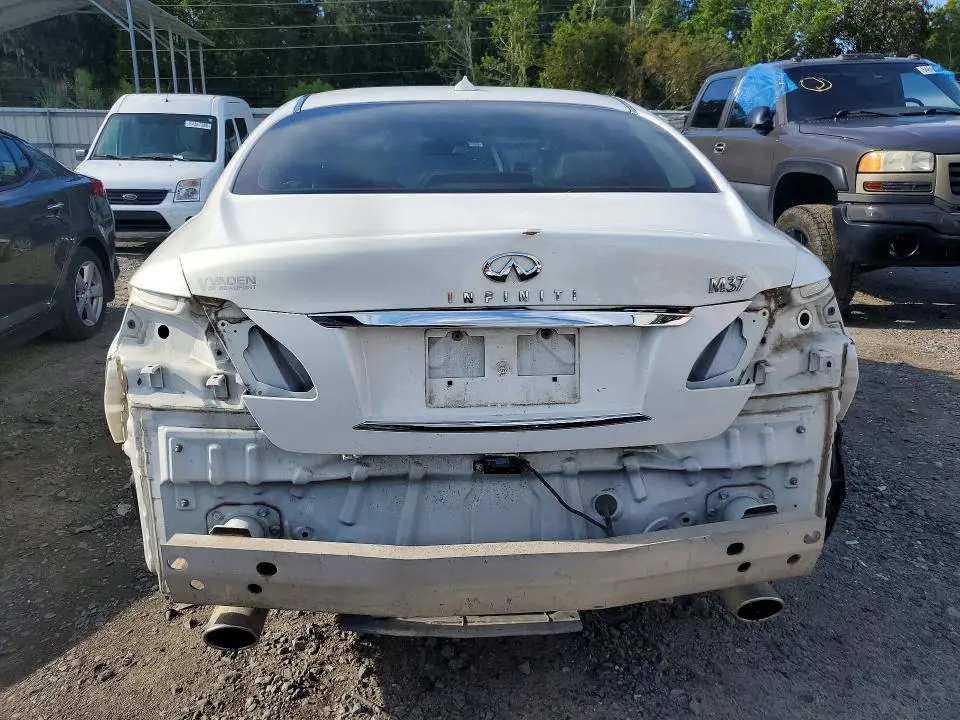 2011 INFINITI M37 BASE  