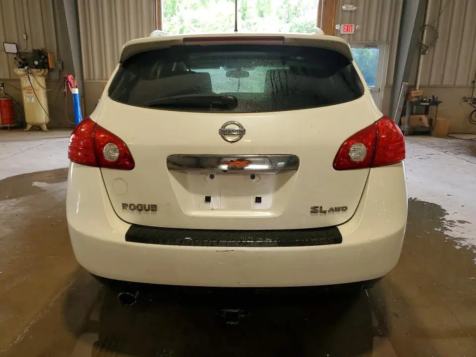 2013 NISSAN ROGUE S  