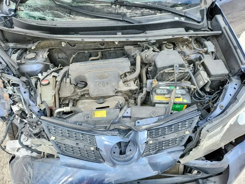 2014 TOYOTA RAV4 XLE  