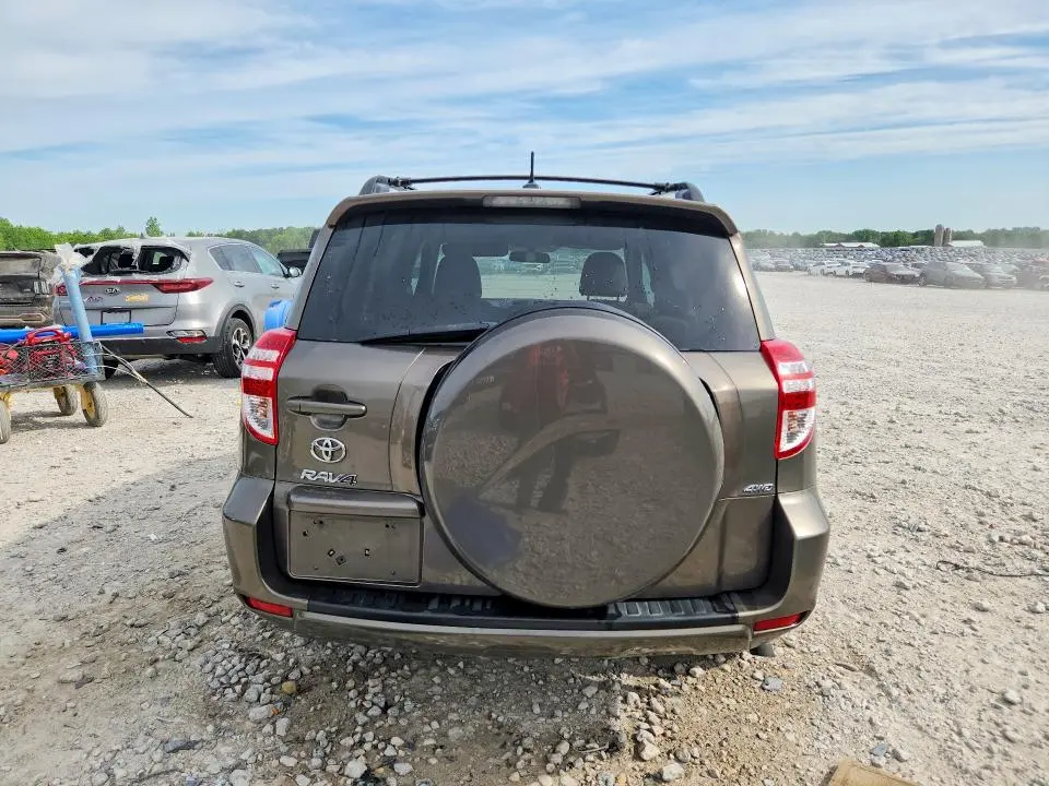 2011 TOYOTA RAV4 BASE  