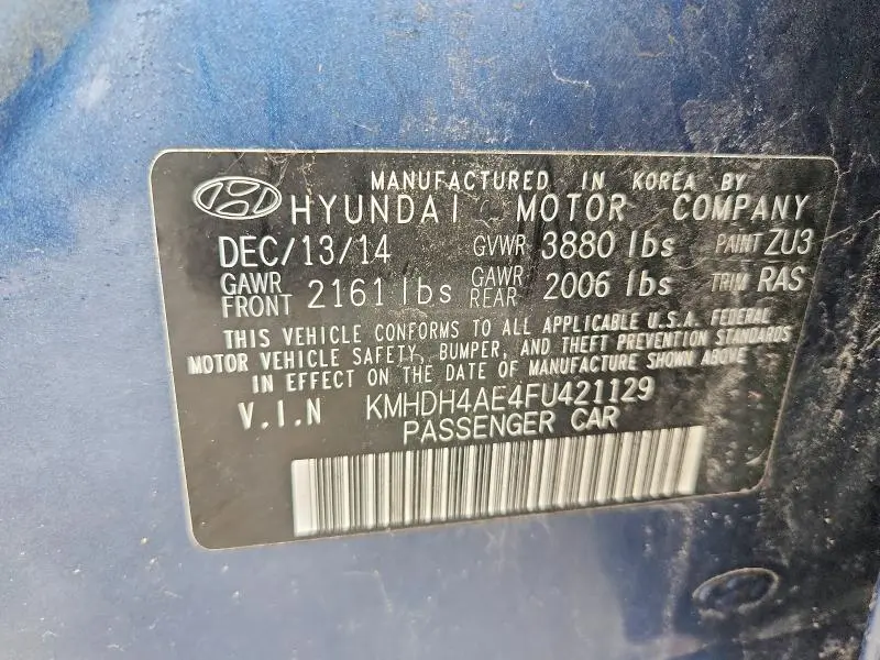 2015 HYUNDAI ELANTRA SE  