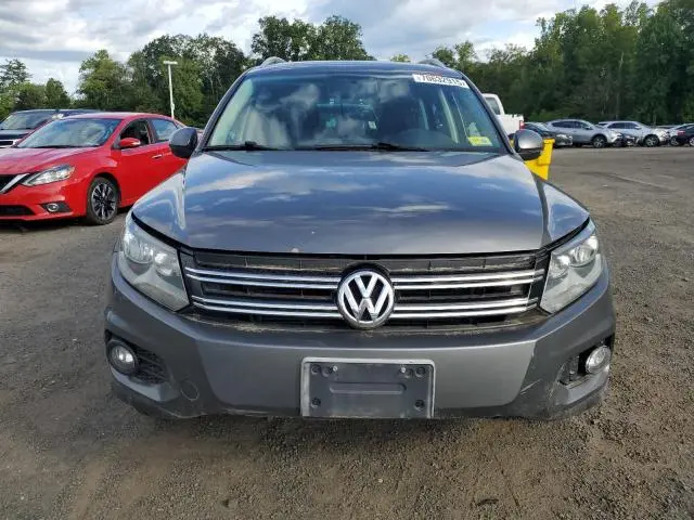 2012 VOLKSWAGEN TIGUAN S  