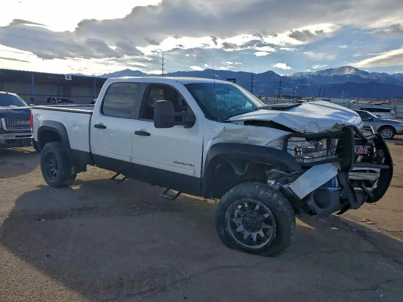 2011 GMC SIERRA K2500 SLE  